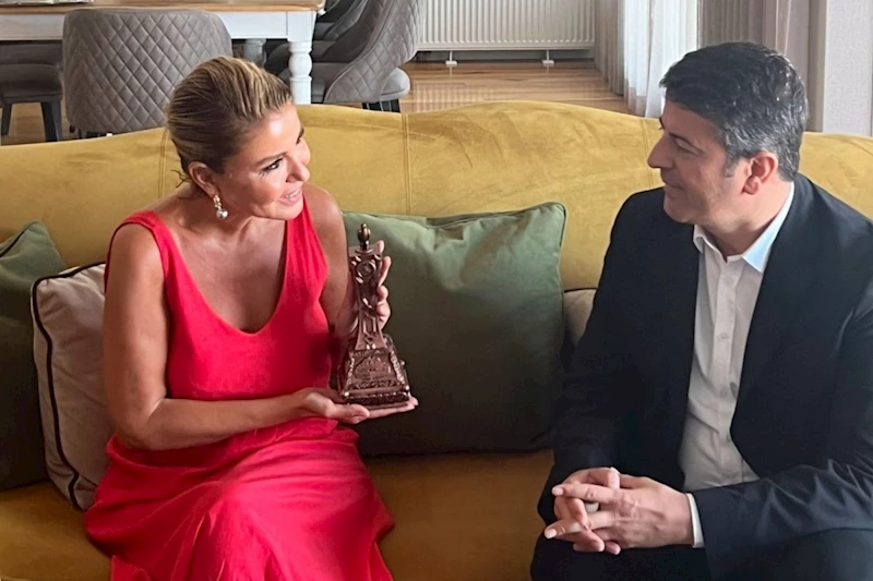 Tutdere’den Gülben Ergen