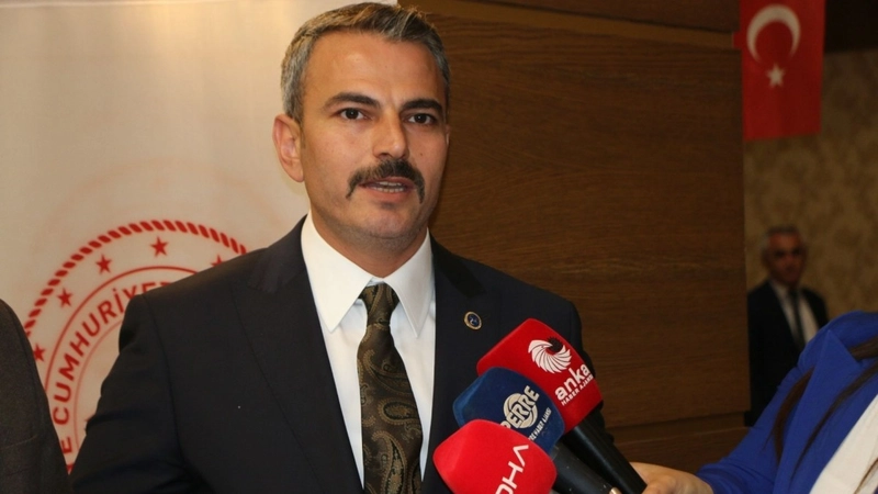 Başkan Önat: ‘Cumhuriyetimizin ikinci yüzyılı Türkiye’nin yüzyılı olacak’  - Videolu Haber