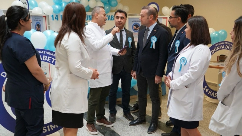 Adıyaman Eğitim ve Araştırma Hastanesi’nde Dünya Diyabet Günü farkındalık etkinliği 