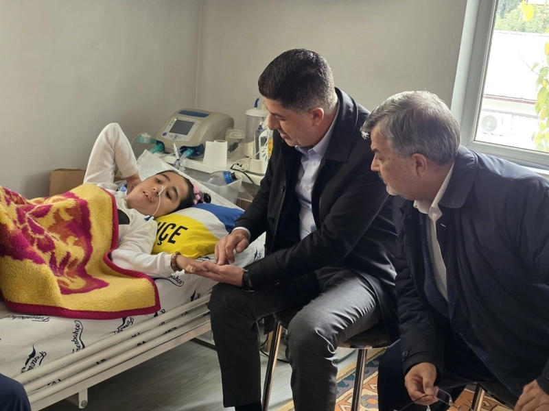 Milletvekili İshak Şan’dan SMA hastası Firdevs’e sürpriz ziyaret 