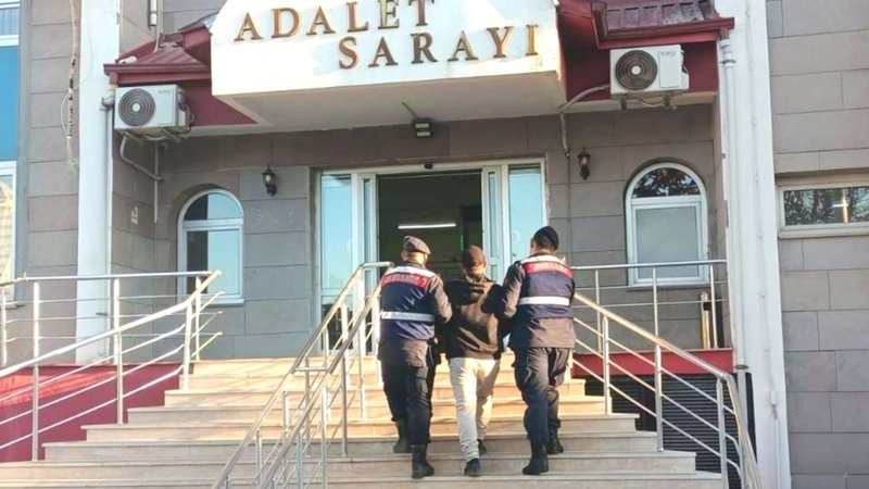 Adıyaman’da aranan 3 şüpheli jandarma operasyonuyla yakalandı 