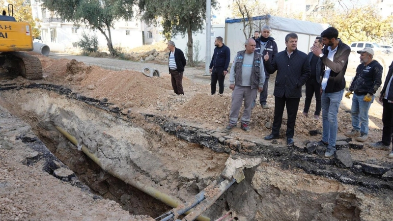 Adıyaman’da Arzum Kent Caddesi’nin altyapısı baştan sona yenileniyor  - Videolu Haber