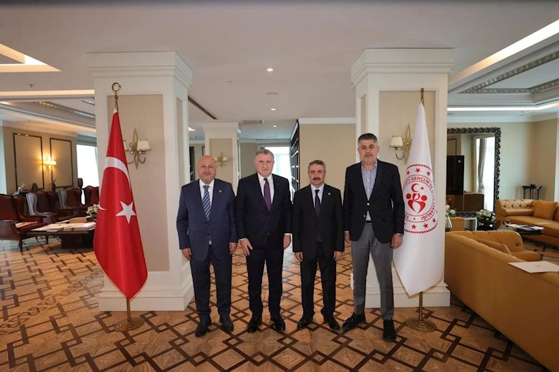 AK Parti Heyetinden Bakan Bak’a ziyaret 