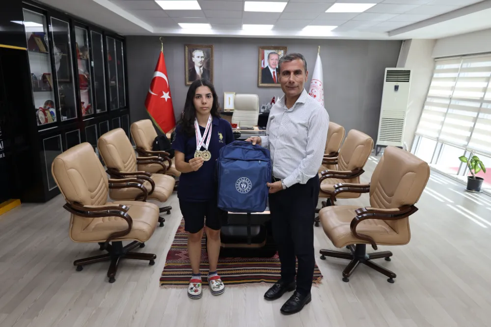 ADIYAMANLI SPORCU TÜRKİYE ŞAMPİYONASI’NDAN ÇİFTE ALTINLA DÖNDÜ
