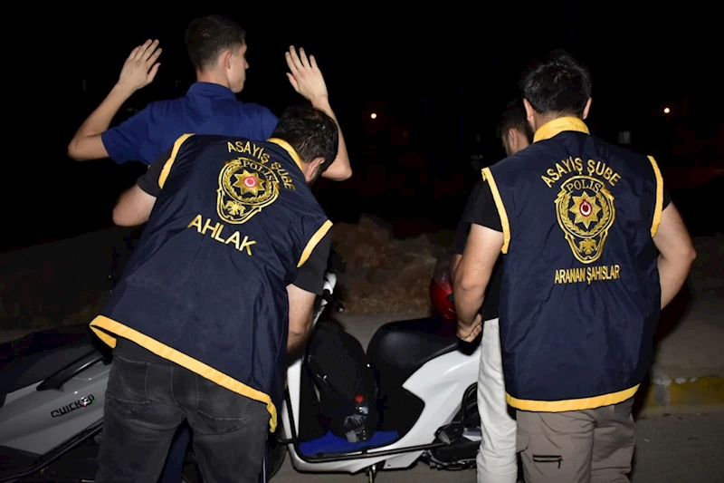 Adıyaman’da polis ekiplerinden asayiş uygulaması