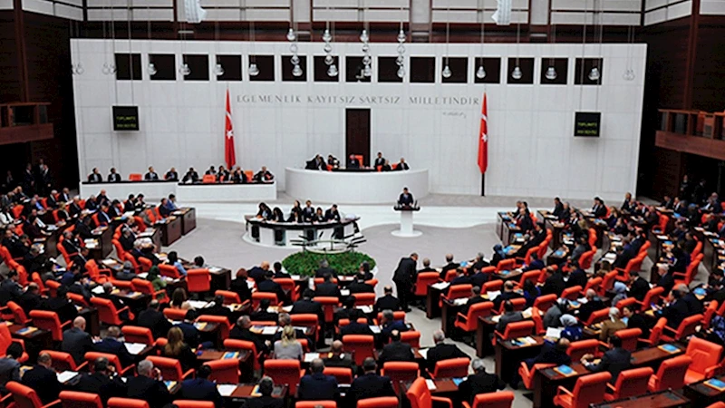 200’ü aşkın eski bakan ve vekilden ortak bildiri: ‘Katillerle ortaklaşan bir süreç kara leke olur’ 